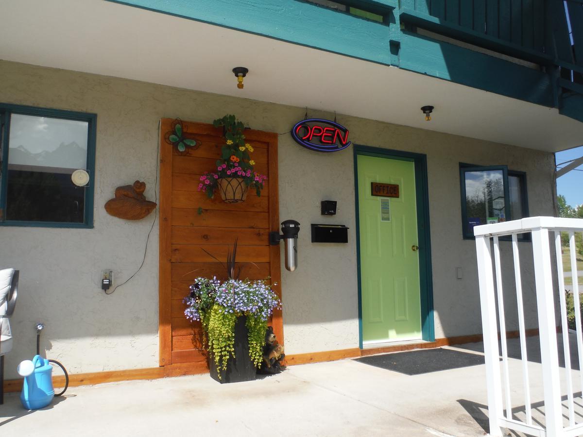 Robber'S Roost Motel New Hazelton Zewnętrze zdjęcie